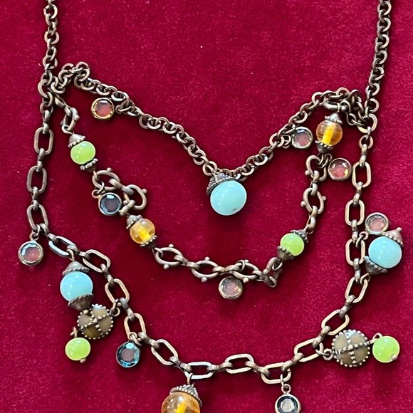 Guess Necklace - Picture 9 of 9